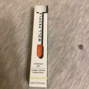 well people hydrolip gloss
